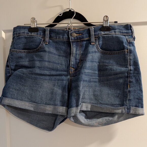 Old Navy Medium Wash Jean Shorts - Picture 1 of 5
